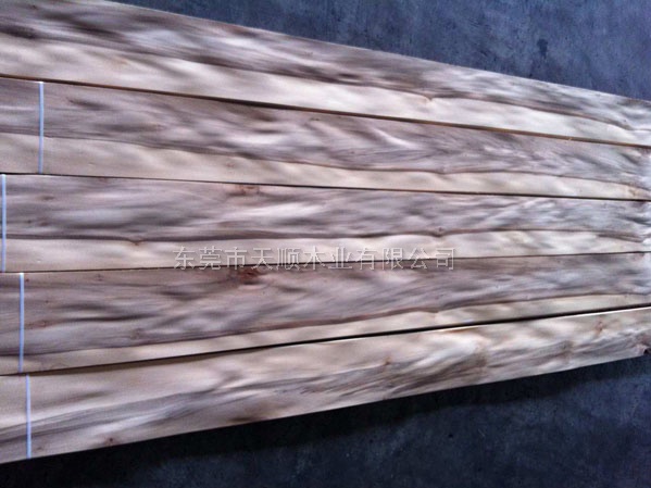 蘋果木木皮 蘋果木 木皮 山紋木皮 直紋木皮 天然木皮 球紋 高檔木皮 排骨影 方塊影 碎影 木皮價格 山紋 直紋 樹榴